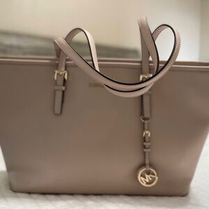 Michael Kors Tote